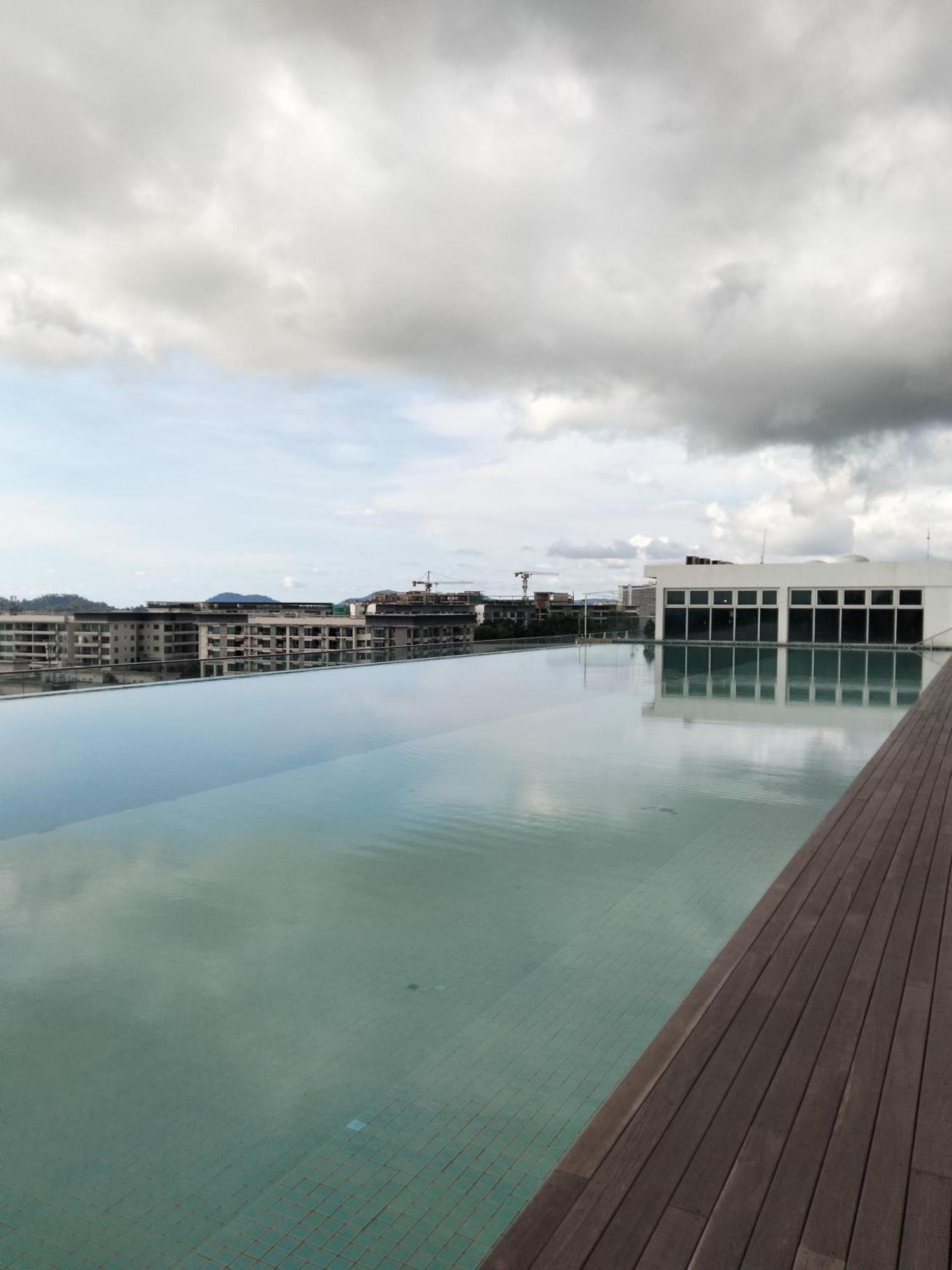 Em Sutera Avenue Kota Kinabalu